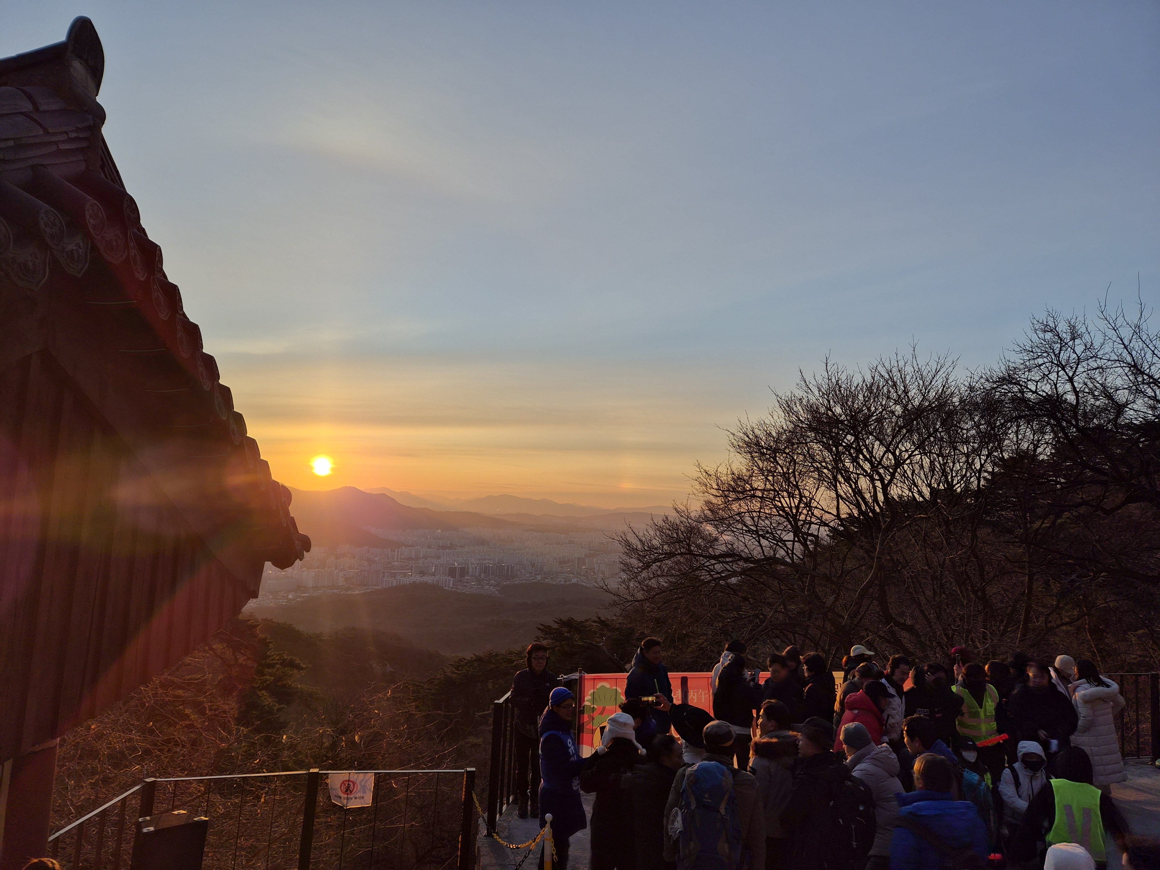 붉은 말에 올라 탄 붉은 해! 동장군을 물리치다