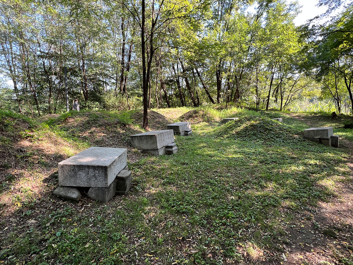楚安山朝鲜时代内侍墓路线