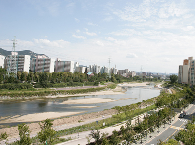 Story of Dobong Trail along Jungnangcheon